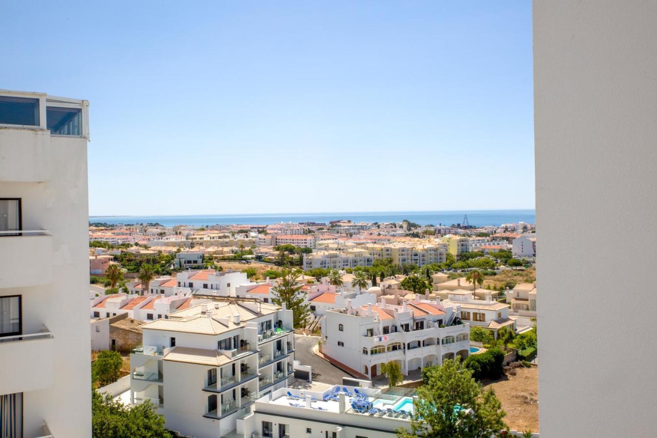 Sea View Apartment - 3 Swimming Pool & Fitness アルブフェイラ エクステリア 写真