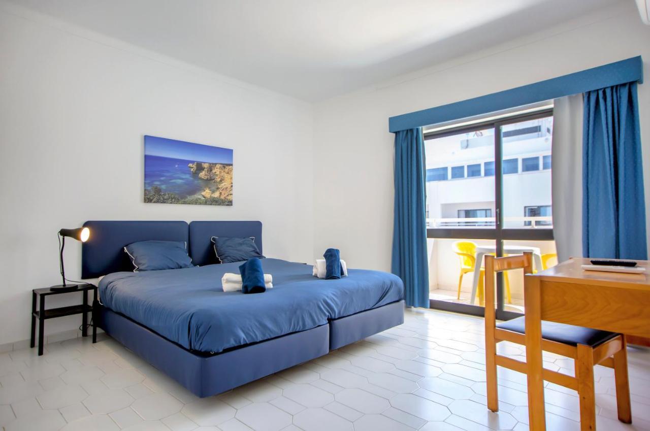 Sea View Apartment - 3 Swimming Pool & Fitness アルブフェイラ エクステリア 写真