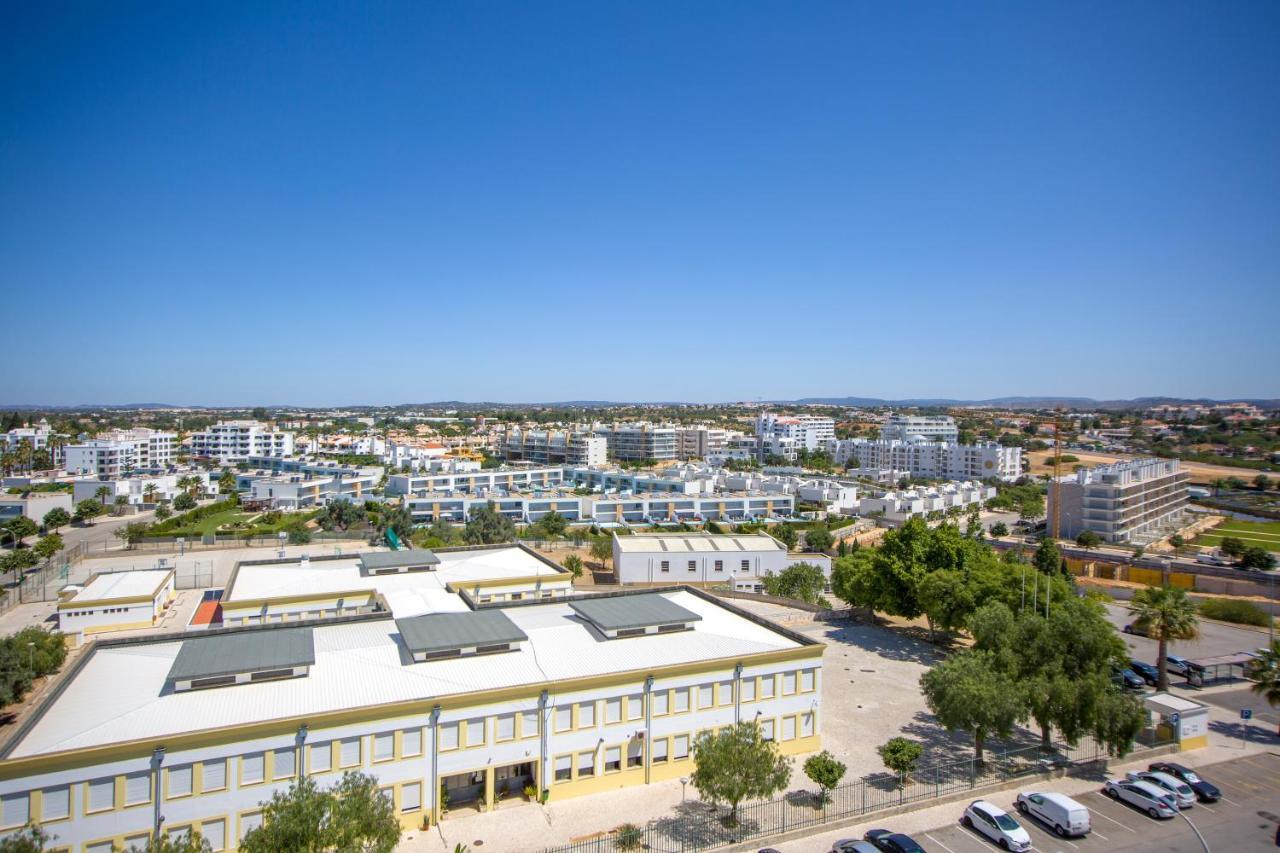 Sea View Apartment - 3 Swimming Pool & Fitness アルブフェイラ エクステリア 写真